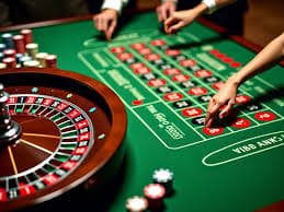 Tabel pembayaran transparan untuk setiap kombinasi simbol Tabel pembayaran Lucky Twins menampilkan kombinasi pemenang
